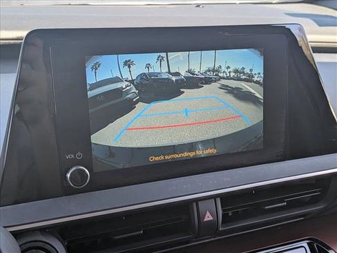 Used 2026 Toyota Prius Plug-In Hybrid image 15