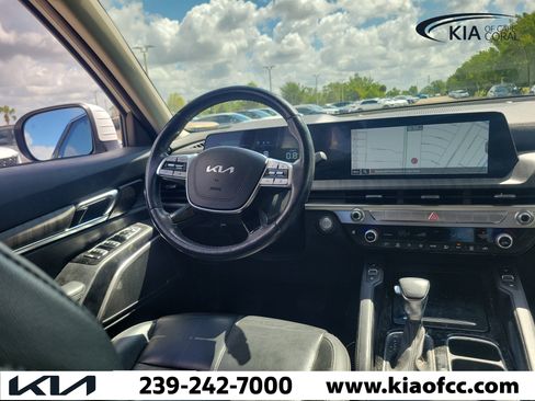 Used 2024 Kia Telluride EX w/ EX Captain's Chair Package AWD/4WD image 20
