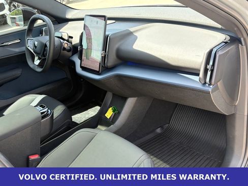 Certified 2025 Volvo EX30 Plus w/ Protection Package Premier AWD/4WD image 32
