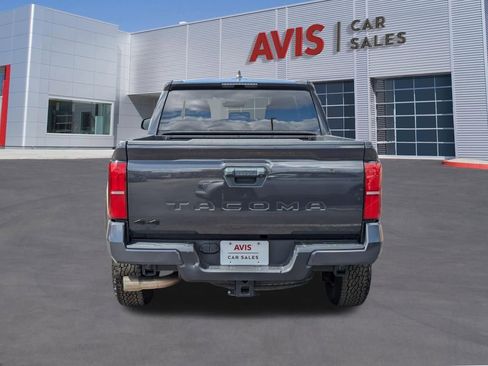 Used 2024 Toyota Tacoma TRD Off-Road image 7