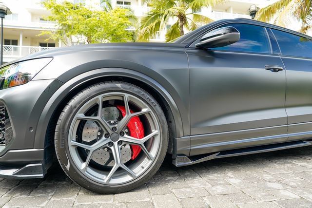 Used 2026 Audi RS Q8 performance AWD/4WD image 12