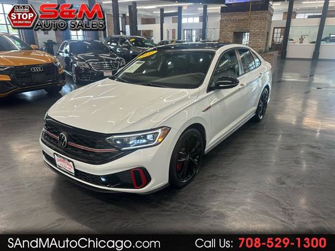 Used 2022 Volkswagen Jetta GLI Autobahn w/ GLI Black Package FWD image 1