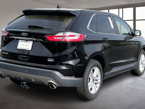 Used 2020 Ford Edge SEL w/ Cold Weather Package AWD/4WD image 6
