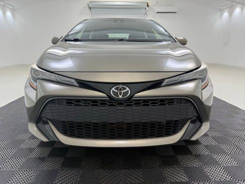 Used 2020 Toyota Corolla SE FWD image 2