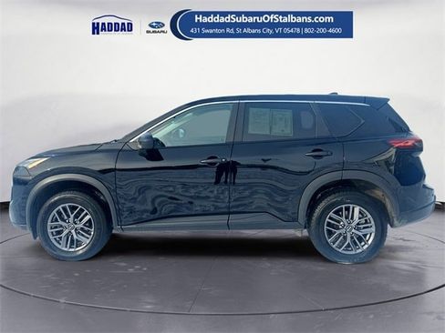 Used 2024 Nissan Rogue S image 2