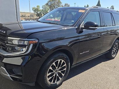 Used 2025 Ford Expedition Platinum