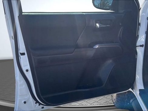 Used 2023 Toyota Tacoma TRD Sport AWD/4WD image 24