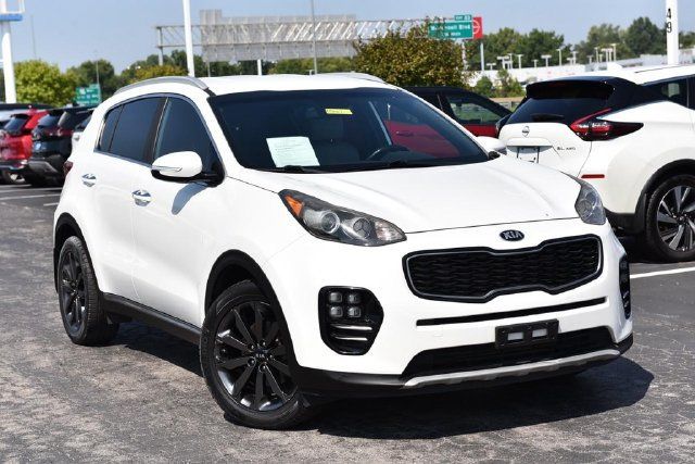 Used 2018 Kia Sportage EX w/ EX Sport Appearance Package FWD image 2