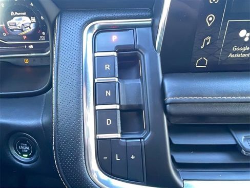 Used 2022 GMC Yukon XL AT4 w/ Max Trailering Package image 23