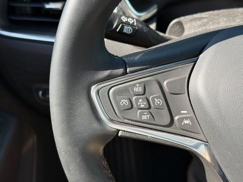 Used 2024 Chevrolet Equinox LT w/ LPO, Floor Liner Package FWD image 18