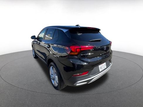 Used 2025 Buick Encore GX Preferred FWD image 11