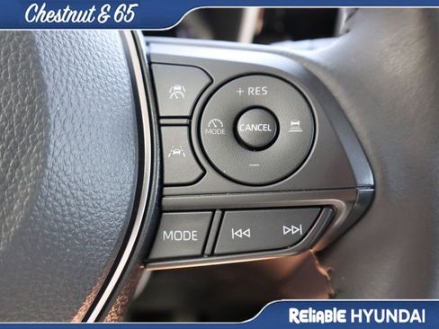 Used 2024 Toyota Corolla Cross XLE w/ Convenience Package AWD/4WD image 30