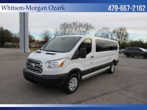 Used 2019 Ford Transit 350 XLT image 3