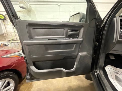 Used 2014 RAM 1500 Tradesman w/ Popular Equipment Group AWD/4WD image 24