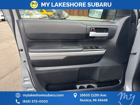 Used 2018 Toyota Tundra SR5 w/ SR5 Upgrade Package image 11