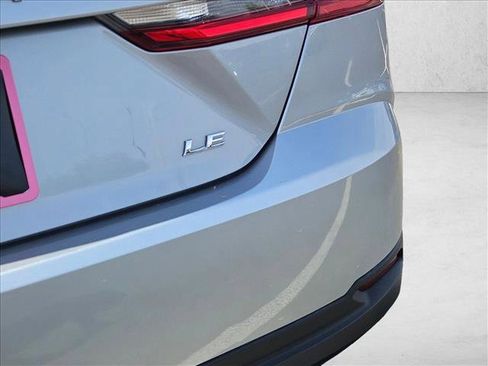 Used 2025 Toyota Camry LE FWD image 29