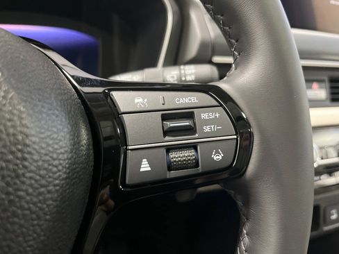 New 2026 Honda Pilot Touring image 18