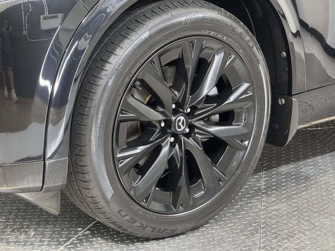 Used 2024 MAZDA CX-90 3.3 Turbo S w/ Premium Plus image 9