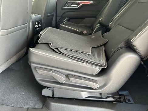 New 2026 GMC Yukon XL Elevation AWD/4WD image 31
