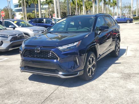 Certified 2025 Toyota RAV4 XSE w/ Weather Package image 7