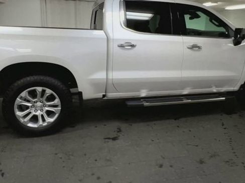 Certified 2024 Chevrolet Silverado 1500 LTZ w/ LTZ Convenience Package II AWD/4WD image 9