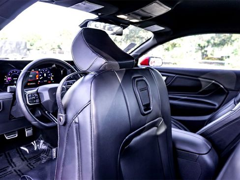 Used 2024 Ford Mustang Premium image 27