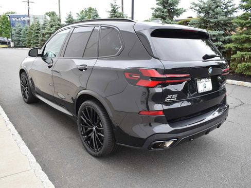 Certified 2024 BMW X5 M60i AWD/4WD image 7