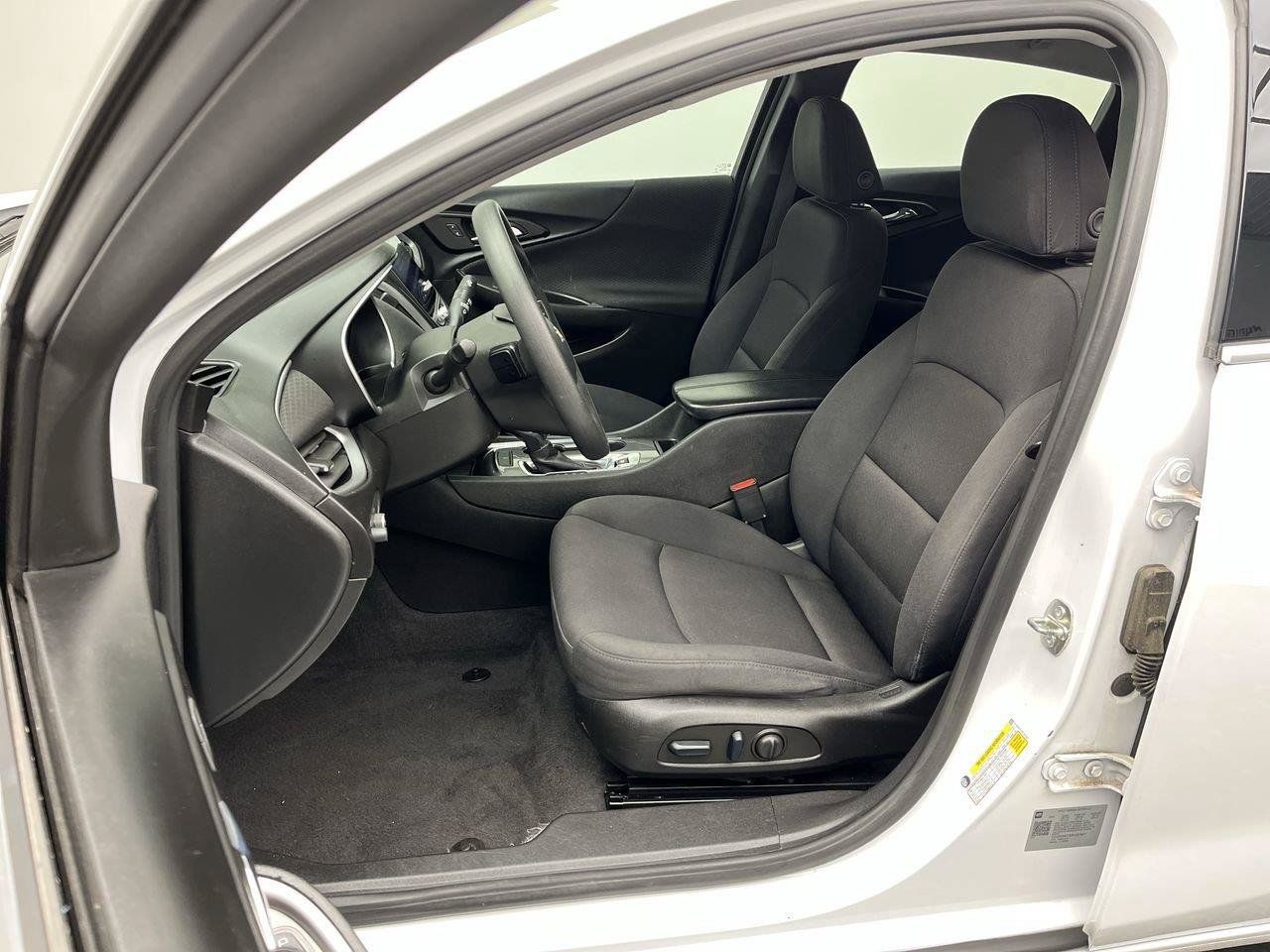 Used 2023 Chevrolet Malibu LT FWD image 8