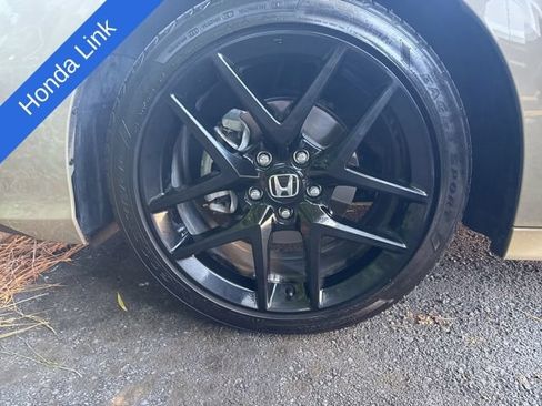 Used 2025 Honda Civic Sport image 22