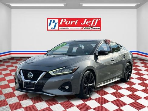 Used 2019 Nissan Maxima SR w/ Premium Package image 1
