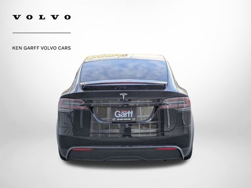 Used 2022 Tesla Model X image 4