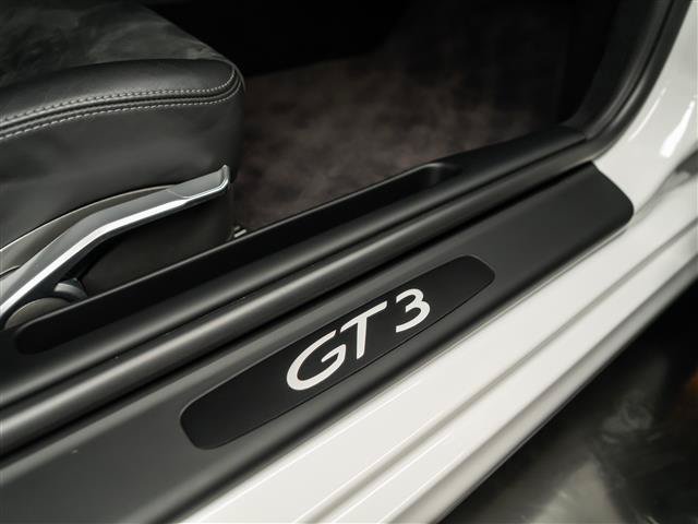 Used 2007 Porsche 911 GT3 RWD image 22