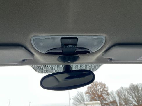 Used 2004 Chrysler Crossfire Coupe image 31