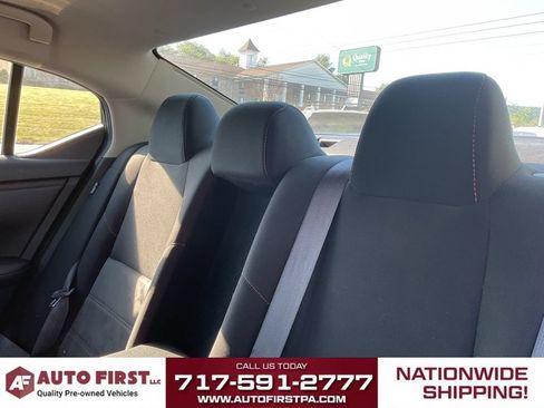 Used 2024 Nissan Sentra SR FWD image 9