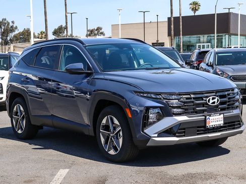 New 2026 Hyundai Tucson SEL FWD image 3