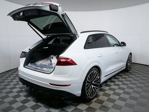 New 2026 Audi SQ8 Prestige image 27