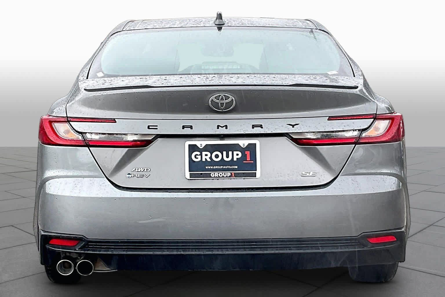 Used 2025 Toyota Camry SE w/ Convenience Package AWD/4WD image 5
