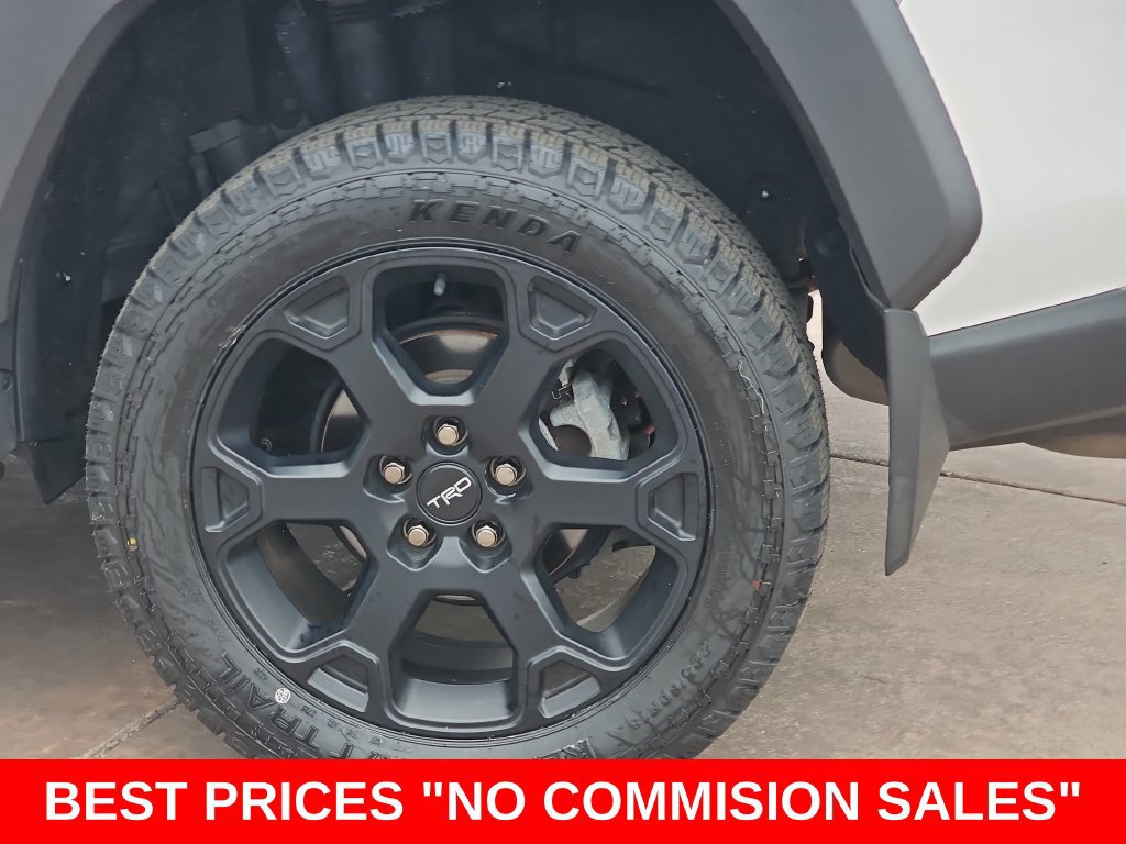 Used 2020 Toyota RAV4 TRD Off-Road AWD/4WD image 37