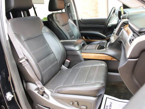 Used 2015 GMC Yukon XL Denali w/ Touring Package image 25