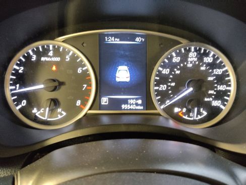 Used 2017 Nissan Sentra SV w/ Style Package image 23