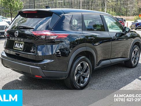 Used 2025 Nissan Rogue SV AWD/4WD image 6