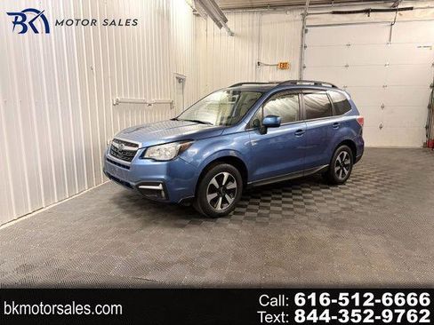 Used 2017 Subaru Forester 2.5i Limited AWD/4WD image 1