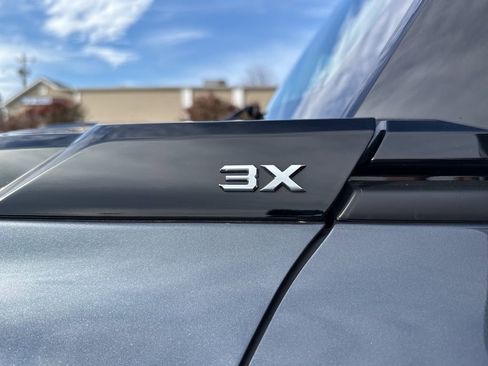 Used 2025 GMC Hummer EV 3X image 13