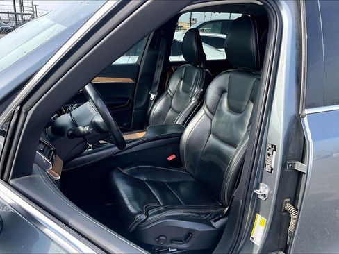 Used 2018 Volvo XC90 T6 Inscription w/ Convenience Package image 35