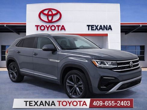 Used 2022 Volkswagen Atlas Cross Sport SEL R-Line AWD/4WD image 1