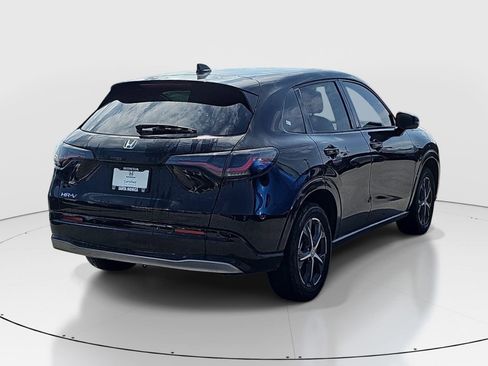 Certified 2024 Honda HR-V EX-L image 4