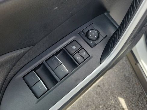 Used 2024 Toyota RAV4 XLE FWD image 18