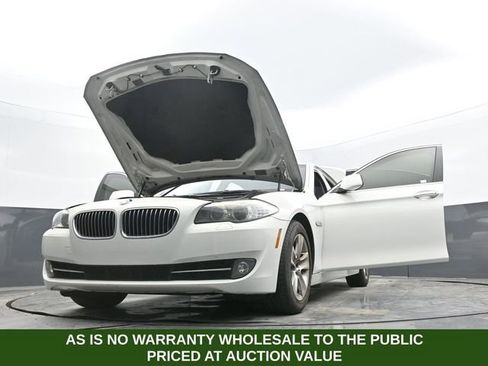 Used 2013 BMW 528i Sedan image 53