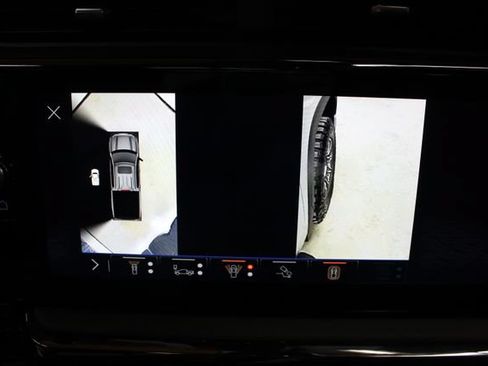 Used 2024 GMC Sierra 1500 AT4 w/ Technology Package AWD/4WD image 25