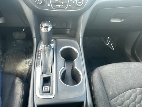 Used 2018 Chevrolet Equinox LT AWD/4WD image 44